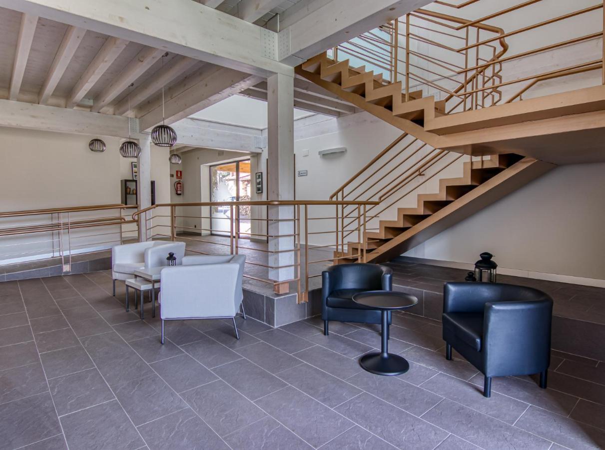 Apartamentos Cuatro Aguas Ucieda Ngoại thất bức ảnh